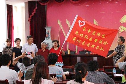 小矮怪挖金矿